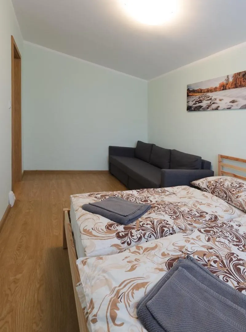 Large Apartment Prosek - Your Second Home! Prague