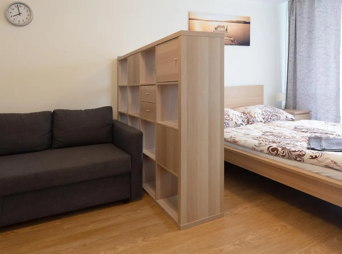 Large Apartment Prosek - Your Second Home! Prague