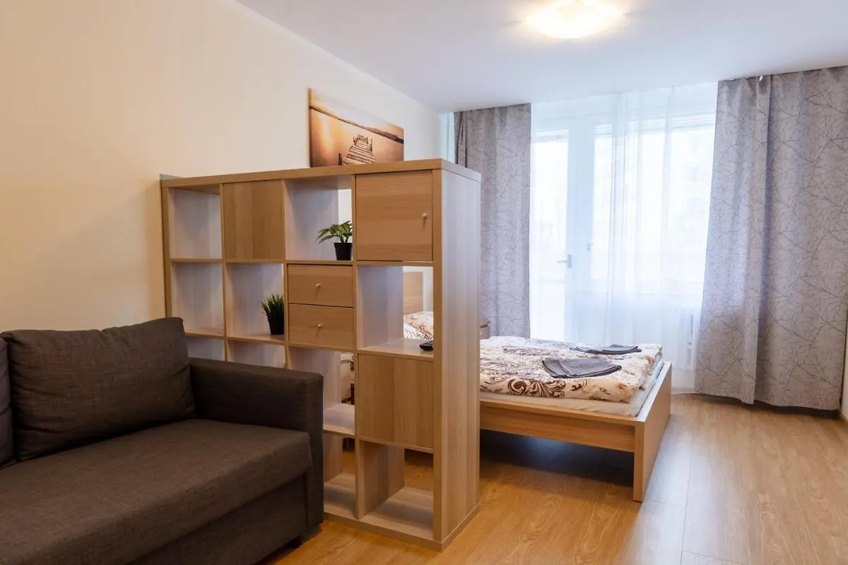 Large Apartment Prosek - Your Second Home! Prague